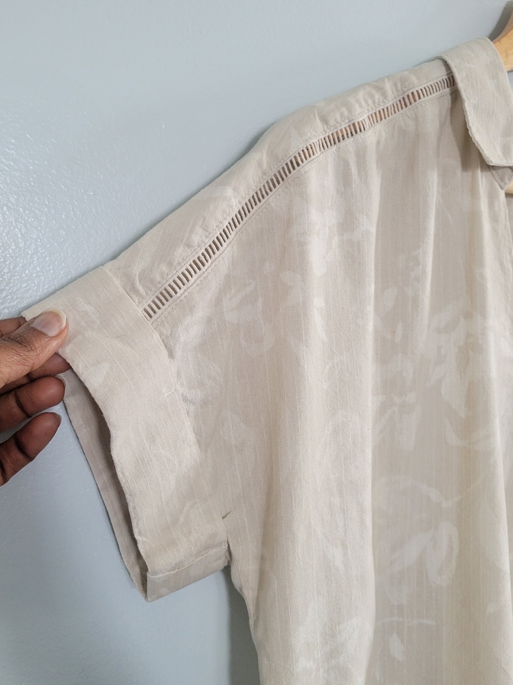 DENVER HAYES Cotton Blend Neutral Beige Size S Lightweight Blouse - Picture 5 of 10